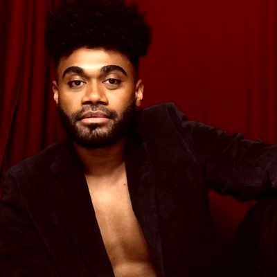 Fijian Boy 🇫🇯 
Singer & Songwriter -
Purchase my #DebutSingle 🦋 below ⬇️ 🎶 🎤🎵