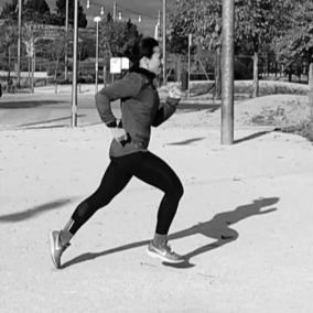 Entrenadora personal 🏋️‍♀️y triatlón N2🏊‍♀️🚴‍♀️🏃🏼‍♀️
             
👩‍🎓TSAF + Nutrición Deportiva. 
Triatleta de ❤️
