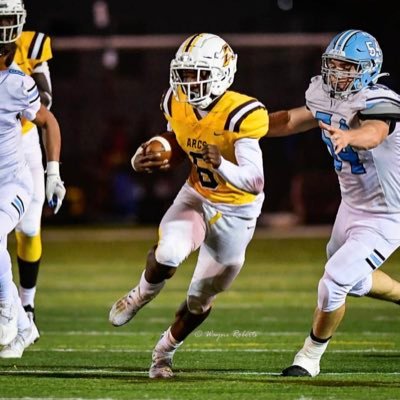 3⭐️6’1| 208lbs| All-Ohio RB| Varsity #6| Brush High School C/O 24. This is my time!!!https://t.co/tYqX5PkSlD 216-624-2016