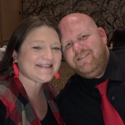 Wife💫Mom💙❤️❤️🖤Kindergarten Teacher👩🏫Lifelong learner📖Brain Tumor Survivor 🧠