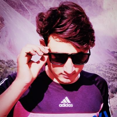 rozi2R's profile picture. BS Physics Student in COMSATS UNIVERSITY ISLAMABAD