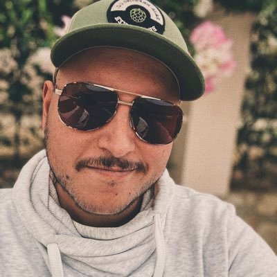 Mike Arce 🌹 Profile
