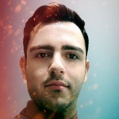 Bachelor of Software Engineering, born in June, handsome and with a beautiful voice (attractive and funny) Sometimes I write, sometimes I sing beautiful songs..