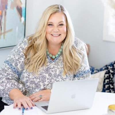 RachaelJp's profile picture. Scale up | Win-Win Solutions | Open Strategic Mind| Affiliate Marketer |account manager | help release potentials |  Stock Options Analyst | unmatched edge