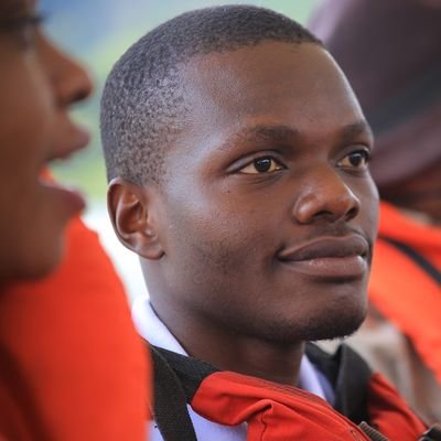 Je suis étudiante en l'Université de kabale en Ouganda,je fais l'éducation avec Français et Géographie
A teacher in the making.