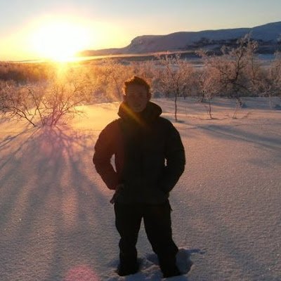 JoeBloxsome's profile picture. Building https://t.co/sEhPeKPaKN in public.