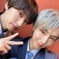 이 라비 (@petalishelf) 's Twitter Profile