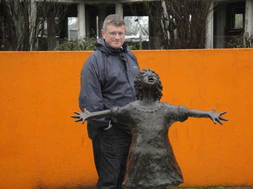 jodohmen's profile picture. getrouwd met nellie ramakers, twee zonen, jos en jules, eigenaar axlo bv, voorzitter raad van beheer nv theodora, gemeenteraadslid in stein