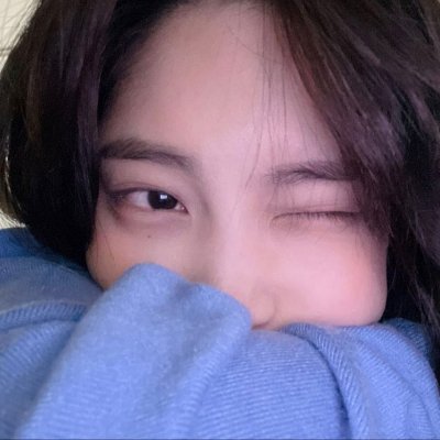 kimjiwooesmiaa Profile Picture