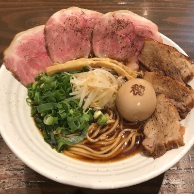 【 麺屋 穂】 令和2年6月1日オープン 鶏ガラと和風だしの風味が香る中華そばのお店です。𝚒𝚗𝚜𝚝𝚊𝚐𝚛𝚊𝚖はｺﾁﾗ↓↓↓ フォロー＆RT、いいね！よろしくお願いいたします。（特典あり〼） ℡ 06-6459-9005