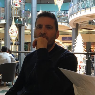 VarkelasL's profile picture. 