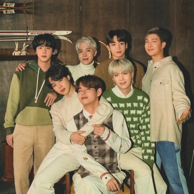 24 | NamJinSopeVMinKook | Spread happiness and positivity | Love & Respect our 7 precious human beings | Don’t engage with haters | Respect other artists