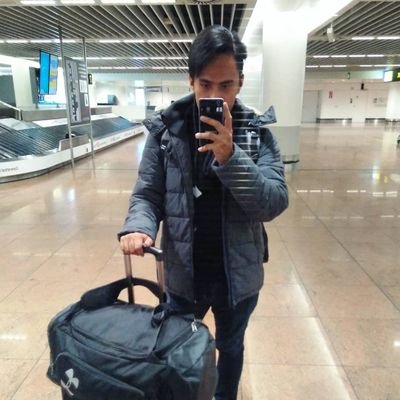 mrhobbesalot's profile picture. This account is my backstage, my music journal, my therapy log. Mixtapes under reconstruction. ❤️🧡💛💚💙💜