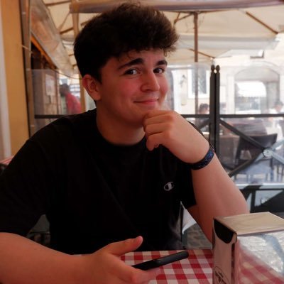 Jackbailey134's profile picture. 🎸⚽️ #LUFC