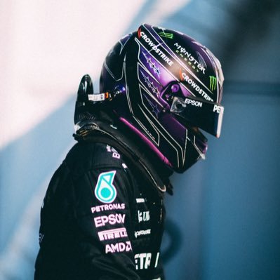 jonny_simpkins's profile picture. Keep your friends rich and your enemies rich and wait to find out which is which.