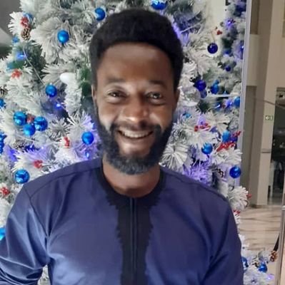 BinaryHustle's profile picture. I help businesses authentically connect with their audience using strategic content applications for growth & sustainability.