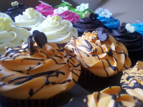 Homemade delicious cupcakes made with the finest ingredients.Cupcake orders for any occasion welcome with a wide range of flavours. Tweet us to place your order
