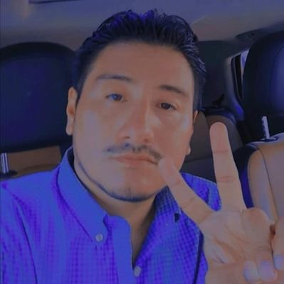 biólogo de profesión, maestro en competencias docentes, deportista, aventurero, bohemio, masón..