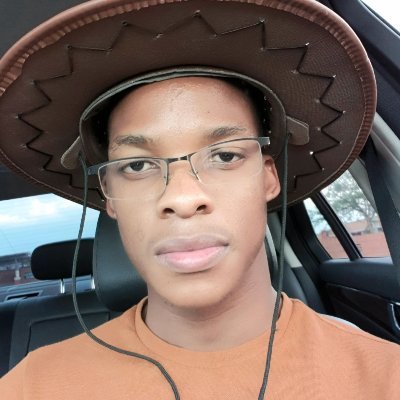 PhyGeneral's profile picture. I'm a bibo