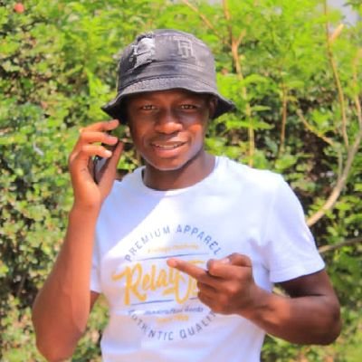 Thabang76140316's profile picture. Cool😎 but dangerous 💦