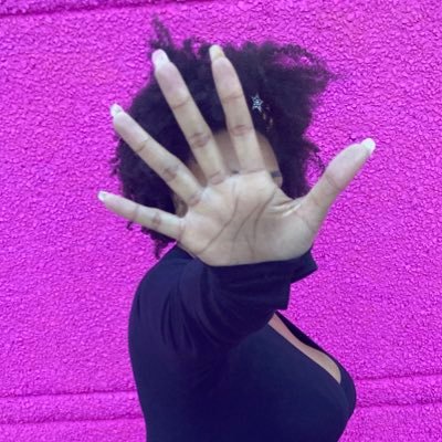 Starry9ite's profile picture. Electric live wire, it’s your turn. GO!