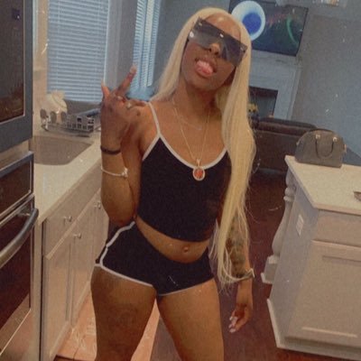 Monique 🍫👅💦 PillzWorld 🌍DeeDeeSister 🕊💜JayskiiTwin🕊💙 LongLiveVante❤️LongLiveTone🤍LongLiveLuckyy ☘️BOOMAN LILSIS🦍🖤