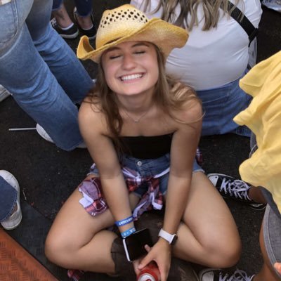 a_strot's profile picture. chicago | santa clara