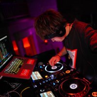 n ɹ ɐ ɯ (@maru74140131) 's Twitter Profile Photo