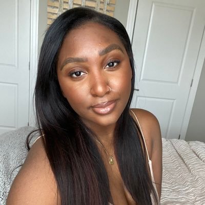 VictoriaTindal's profile picture. I’ve got a knack for aesthetics | Licensed Esthetician + Brand Strategy 🎨 Instagram:@theestheticiantori