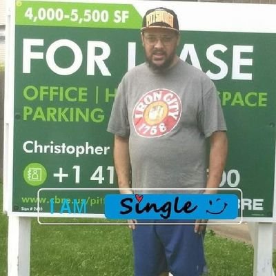 look for new girlfriend she lives in Pittsburgh hot she drive car single woman Pittsburgh women only single woman she drive car only I want to be married