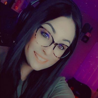 Affiliate Twitch Streamer,proud Misses to Dirty_Mic & mom of 2 💜 TWITCH:https://t.co/CxxR112Poc