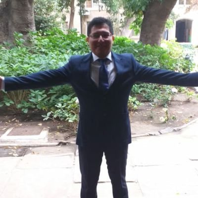 Interesado en la búsqueda de conocimiento, donde cada día aprendo que soy más ignorante 🙈. PhD in CSE. 
Disfrutanto del instante, dejando que todo fluya... 😉