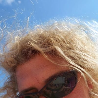 annabelbm_bel's profile picture. Si algún poble es mereix la #llibertat és el nostre ✊