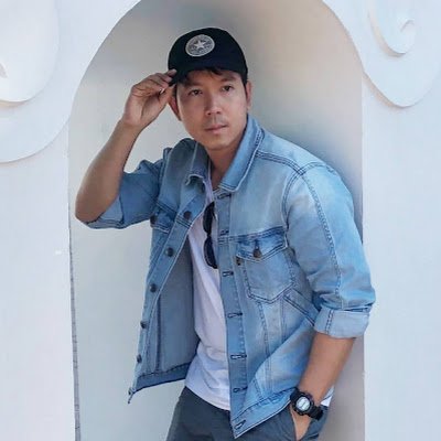 ratanapiboon's profile picture. 