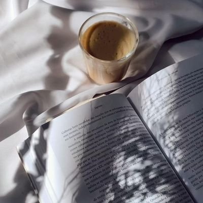 thediaryofea's profile picture. 