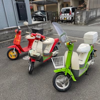 ゴルフ&GPZ400Fパッソーラ初代タクト大好きなおっさんです。 無言フォローお許しください