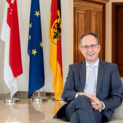 Official Tweets from the German Ambassador in Singapore🇩🇪🇸🇬and team (tb). Usual caveats apply. @GermanyDiplo @GERonAsia @GermanyInSEAsia #IndoPacific