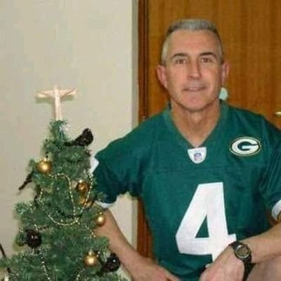 DavidWo60658483's profile picture. Live each day to the fullest. !!