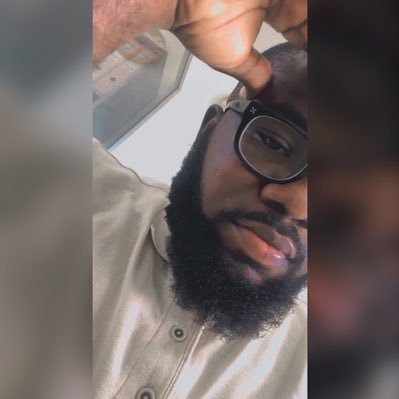 StaggarSterllin's profile picture. A young lad tryna maketh it...👑 My Only adversary is my own mind. Contact me for all your packages pickups 🌍✈🚛📦💯