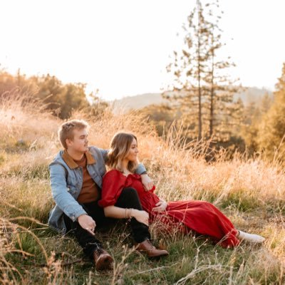 kelseebeachler's profile picture. 💍 Esthetician 🧖🏻‍♀️ Jesus lover ✝️