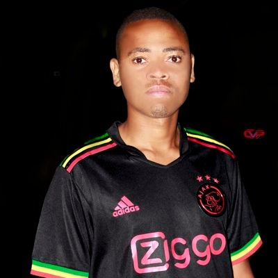 Mnonya01's profile picture. learner in digital opportunities |bookworm 📚