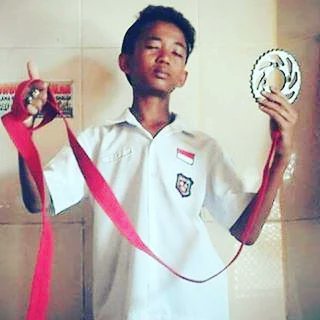 parjok666's profile picture. Kecerdasan (kecerdasan) keterampilan (keterampilan) dan cinta tanah air (dan cinta tanah air)