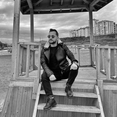 ardademireel's profile picture. 