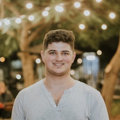 Based in 🇮🇱/🇬🇧/🇺🇸, obsessed with books and classic film 🍿