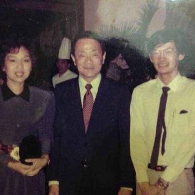SimeonSALim's profile picture. Free Writer 自由写作人