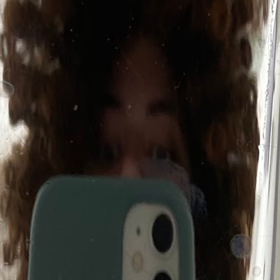 maisy05x's profile picture. i forget about twitter lmao