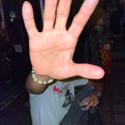 Santi_Cortede's profile picture. “La unión hace la fuerza” ⇙⇖⇗⇘⇙⇘