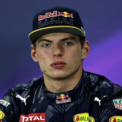 Fan of @Max33Verstappen, 2021, 2022, 2023 & 2024 Formula One World Champion. ⭐⭐⭐⭐ Statistics junkie