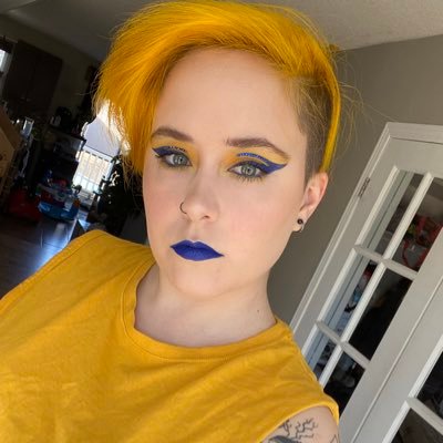 jesscorners's profile picture. I’ll figure it out someday… I hope 🤷🏼