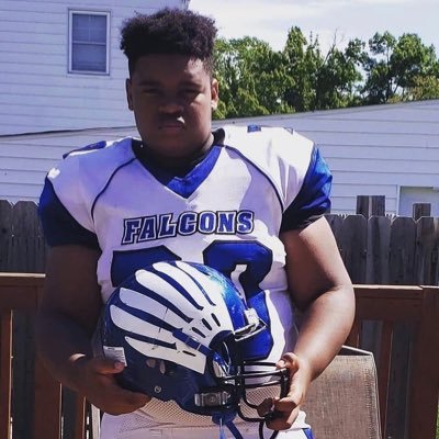 6’2 DT/Ol c/o2024 Cleveland Ohio 2.0 gpa